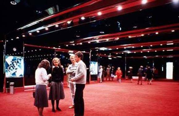 1984_State Theatre Foyer.jpg