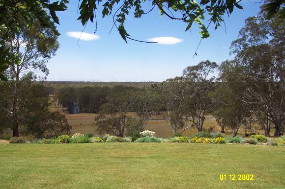 23222 Yat Nat Homestead Balmoral view 2181