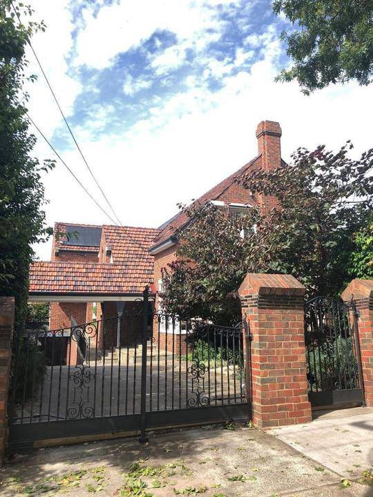 12-14 Hamilton Road, Malvern