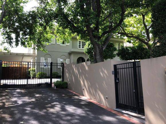 374 Glenferrie Road, Malvern