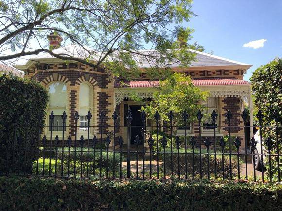 87 Stanhope Street, Malvern