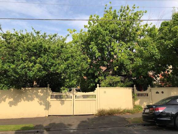 18-22 Glendearg Grove, Malvern