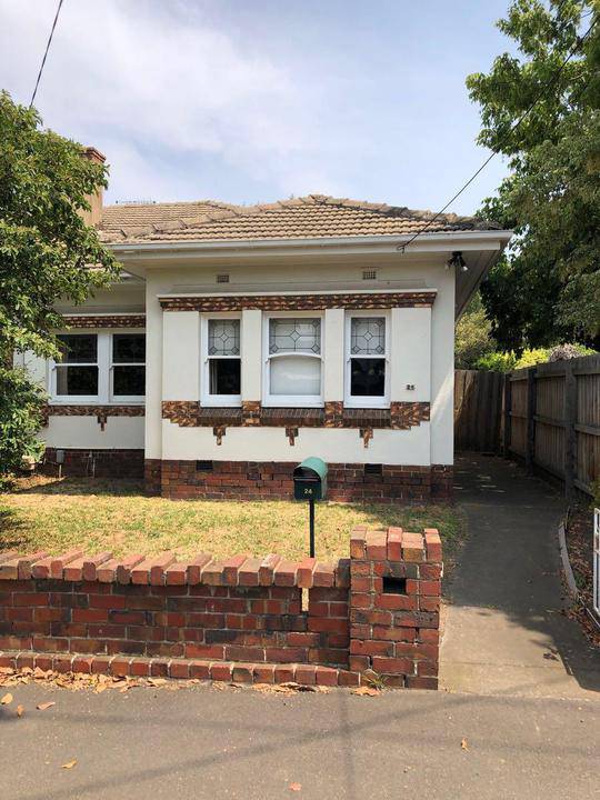 24 Claremont Avenue, Malvern