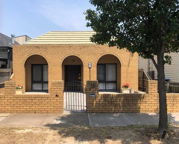 28 Gordon Grove, Malvern