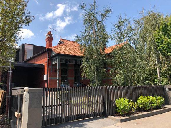 29 Wheatland Road, Malvern