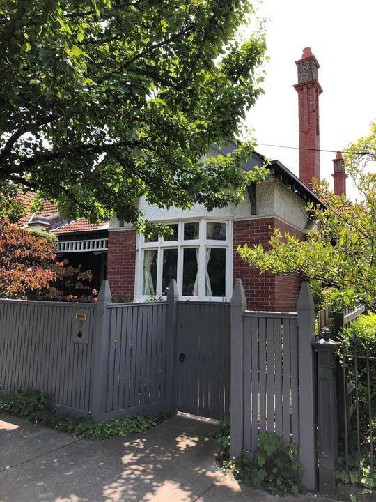 3 Wheatland Road, Malvern