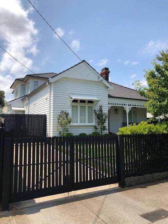47 Wheatland Road, Malvern