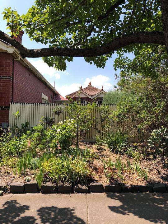 57 Wheatland Road, Malvern