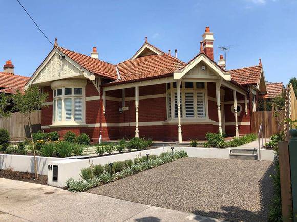 64 Wheatland Road, Malvern