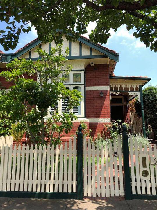 66 Wheatland Road, Malvern