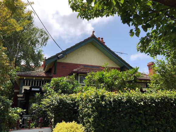 9 Wheatland Road, Malvern