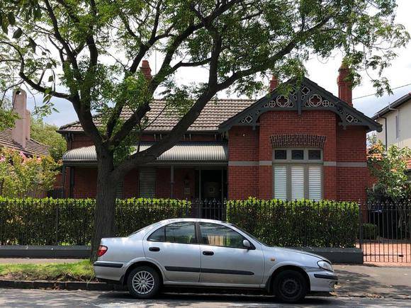 45 Claremont Avenue, Malvern