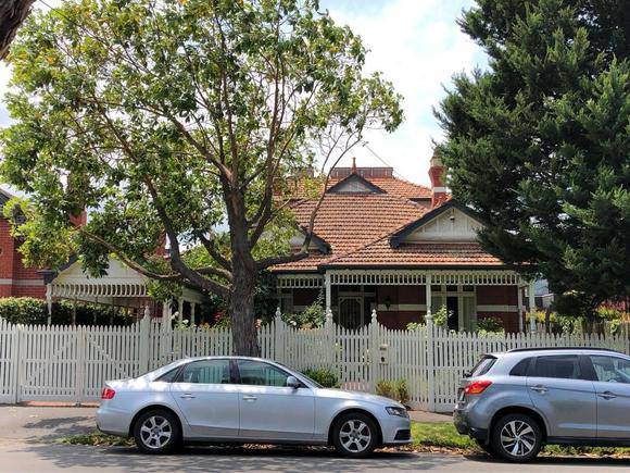 47 Claremont Avenue, Malvern