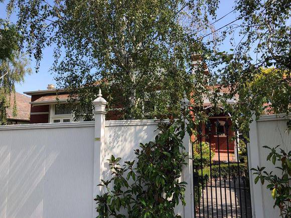 50 Claremont Avenue, Malvern