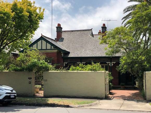 69 Claremont Avenue, Malvern