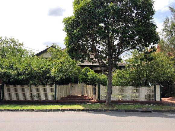 87 Claremont Avenue, Malvern