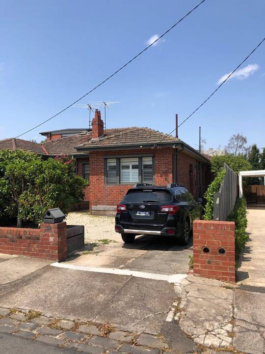 24 Cummins Grove, Malvern