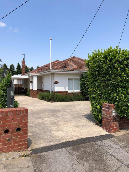 26 Cummins Grove, Malvern