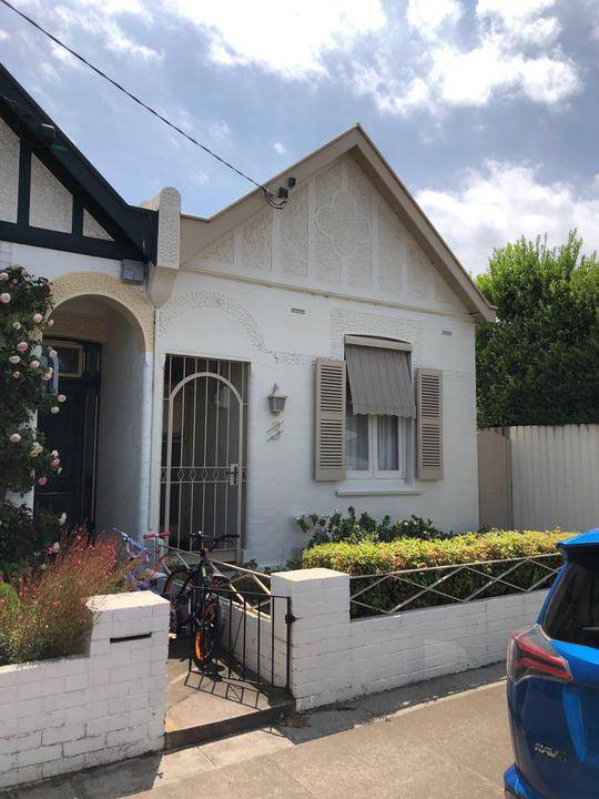3 Cummins Grove, Malvern