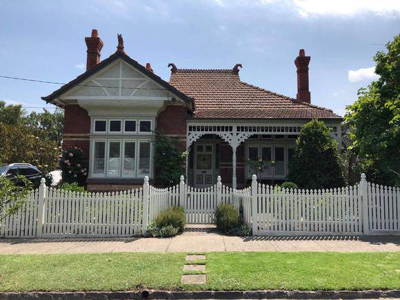 1 Gaynor Court, Malvern
