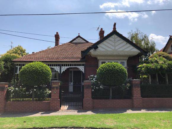 9 Gaynor Court, Malvern