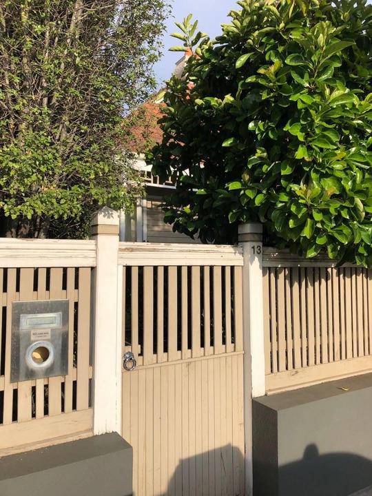 13 Johnstone Street, Malvern