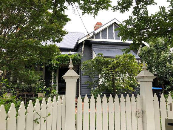 11 Finlayson Street, Malvern