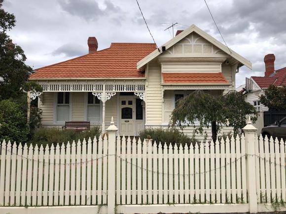 39 Finlayson Street, Malvern