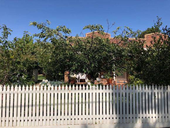 38 Victoria Road North, Malvern