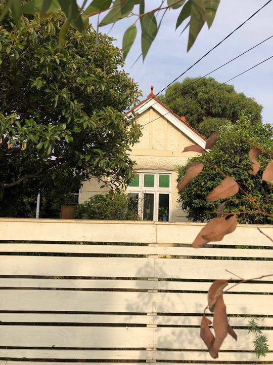 49 Victoria Road North, Malvern
