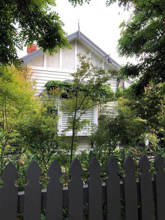 13 Hunter Street, Malvern