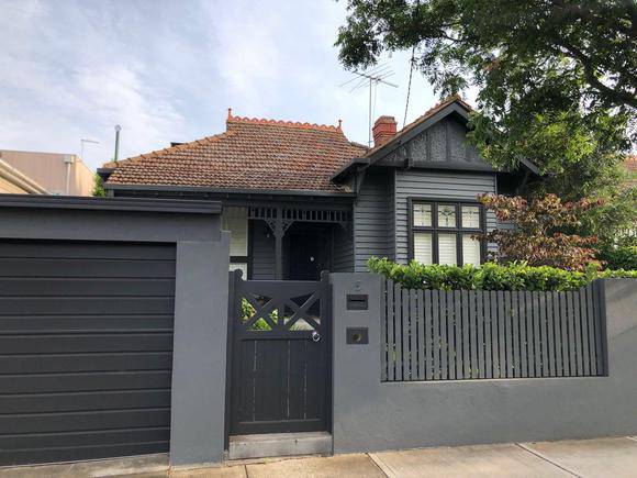 5 Childers Road, Malvern