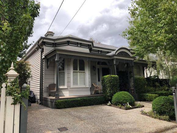 19 Edsall Street, Malvern