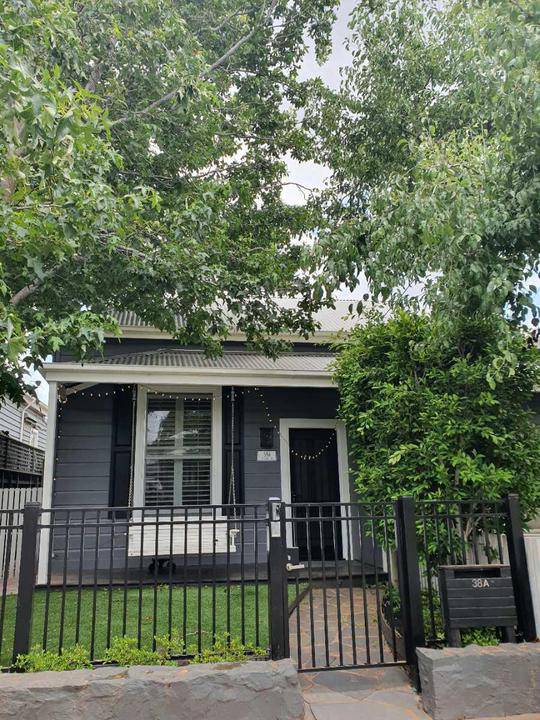 38-38A Edsall Street, Malvern