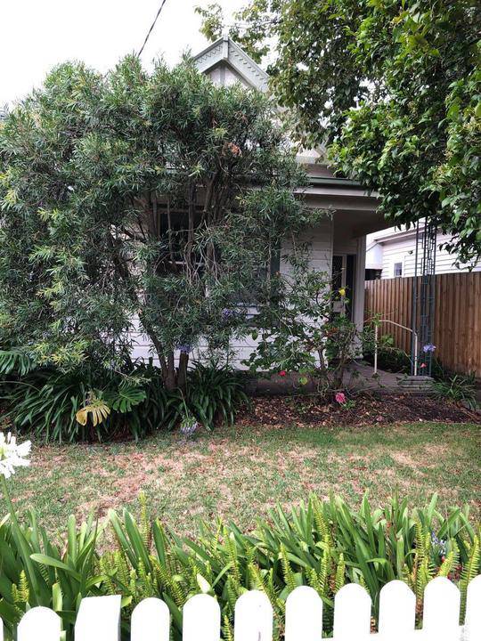 26 Moama Road, Malvern East