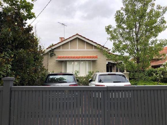 17 Warley Road, Malvern East