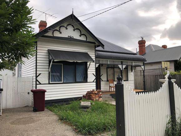 6 Kilmuir Road, Malvern East