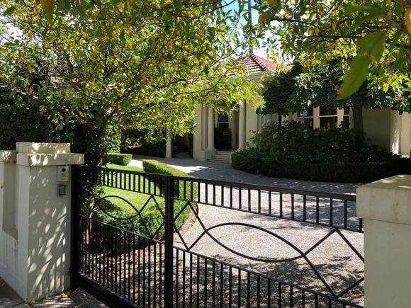 5 Melrose Avenue, Malvern East