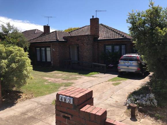 483 Waverley Road, Malvern East