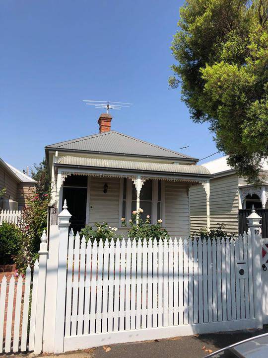 10 Deakin Street, Malvern East.jpeg