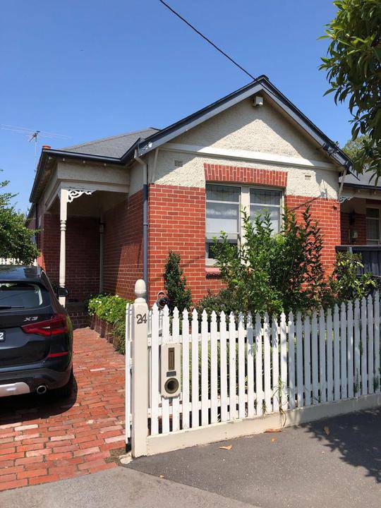 24-26 Deakin Street, Malvern East (2)