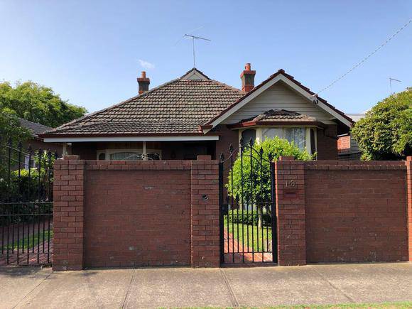 13 Royston Avenue, Malvern East