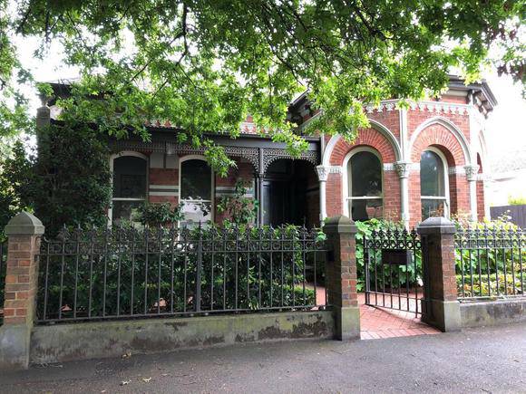 33 Coppin Street, Malvern East