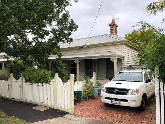 30 Highbury Grove, Prahran