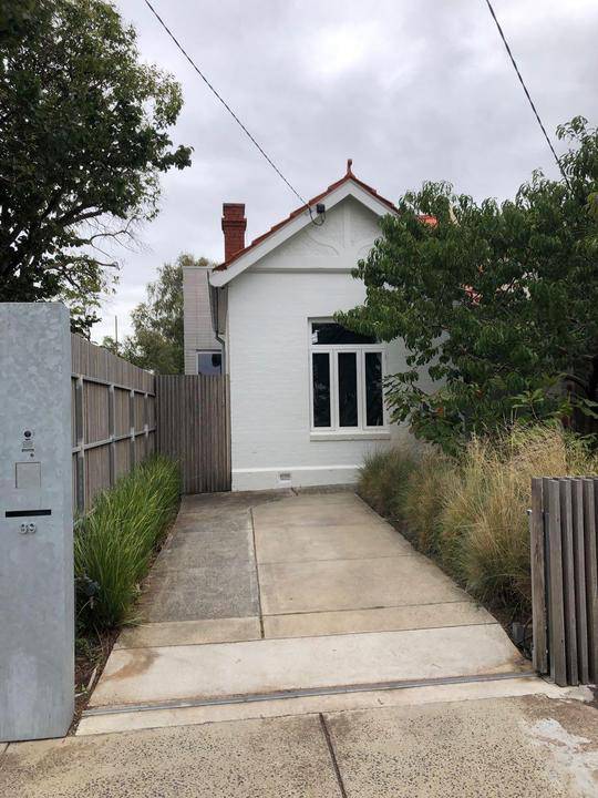 39 Highbury Grove, Prahran