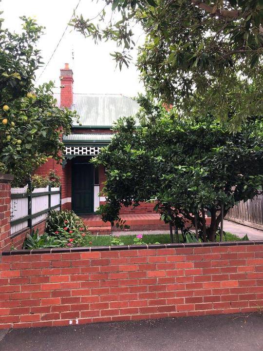 59 Highbury Grove, Prahran