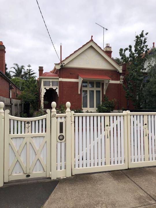 61 Highbury Grove, Prahran