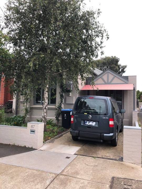 67 Highbury Grove, Prahran