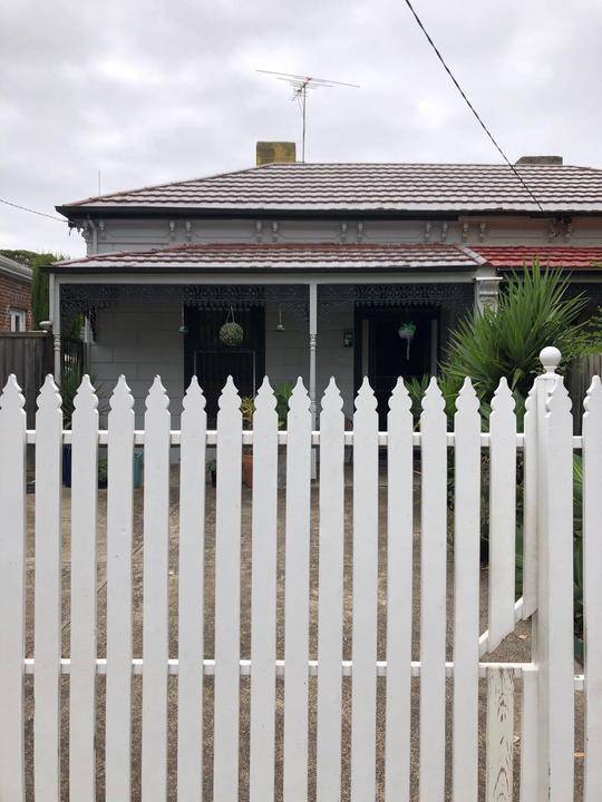 9 Highbury Grove, Prahran