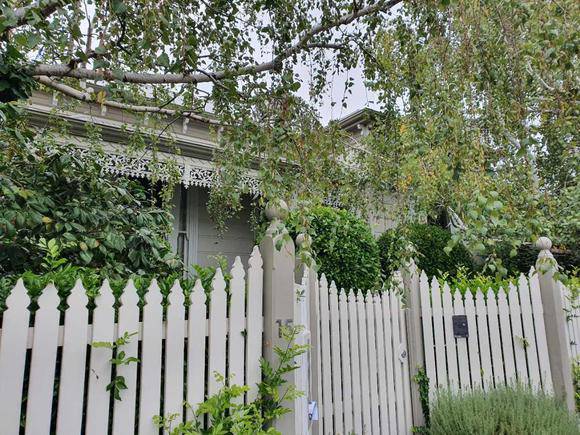 15 Airlie Avenue, Prahran